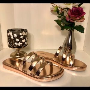 NWT Michael Kors Rose Gold Slides